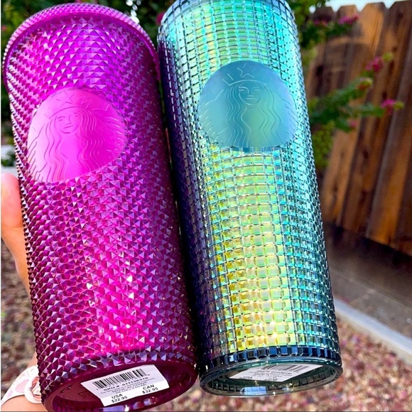 Starbucks - Picture 3 of 3